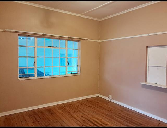 3 BEDROOM HOUSE RENTED IN LORRAINE